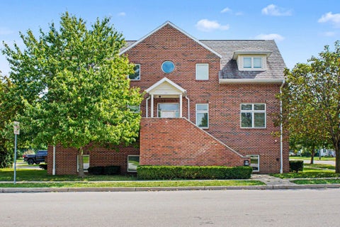 Photo of 330 N Sunnyside Avenue, South Bend, IN 46617 (MLS # 202637909)