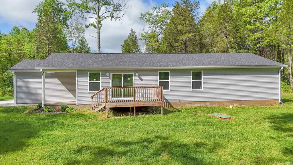 Photo of 58 Sherwood Lane, Bedford, IN 47421 (MLS # 202615524)
