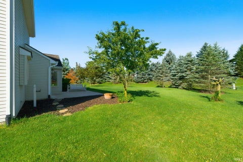 Tiny photo for 3018 Weatherstone Court, Fort Wayne, IN 46814 (MLS # 202623244)