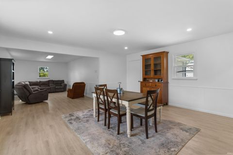 Tiny photo for 251 N 1100 E Road, Greentown, IN 46936 (MLS # 202610554)