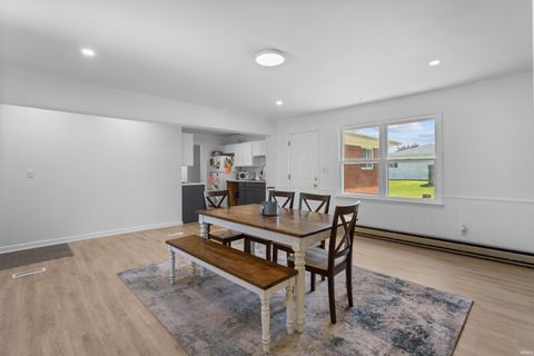Tiny photo for 251 N 1100 E Road, Greentown, IN 46936 (MLS # 202610554)