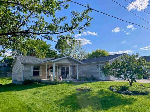 Photo of 539 Phillip Street, Huntington, IN 46750 (MLS # 202617727)