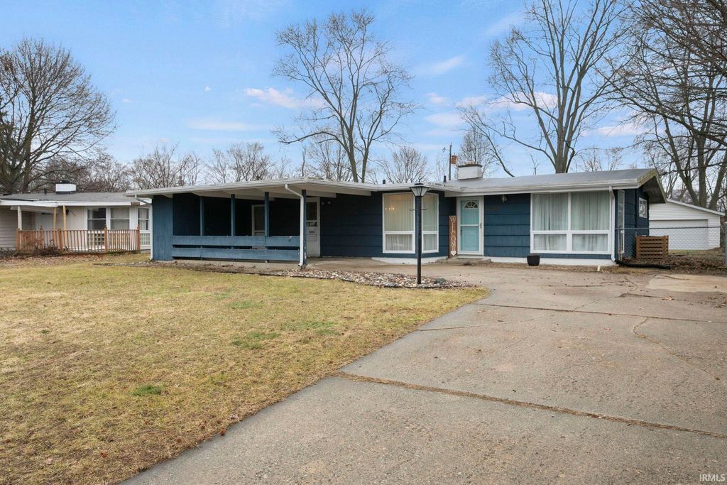 Photo of 3239 Essex Drive, South Bend, IN 46615 (MLS # 202607109)
