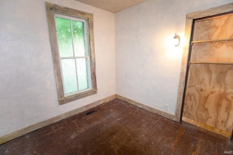 Tiny photo for 295 E Walnut Street, Macy, IN 46951 (MLS # 202630051)