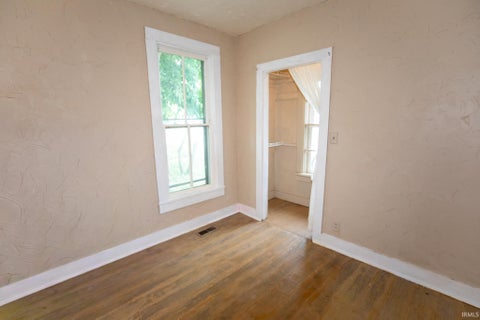 Tiny photo for 295 E Walnut Street, Macy, IN 46951 (MLS # 202630051)