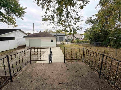 Tiny photo for 622 S 21st Street, Lafayette, IN 47905 (MLS # 202542919)