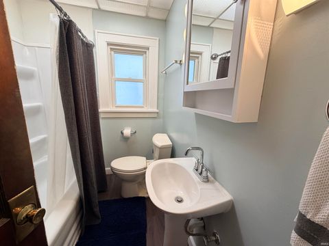 Tiny photo for 622 S 21st Street, Lafayette, IN 47905 (MLS # 202542919)