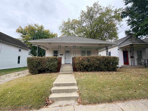 Tiny photo for 622 S 21st Street, Lafayette, IN 47905 (MLS # 202542919)