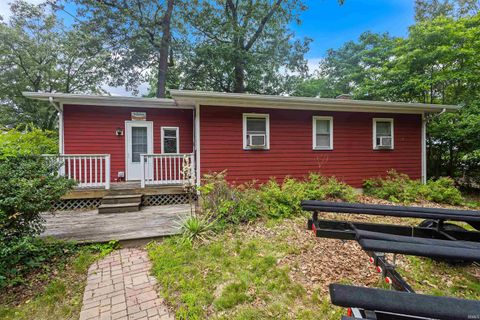Tiny photo for 5599 E Grande Vista Court, Monticello, IN 47960 (MLS # 202625303)