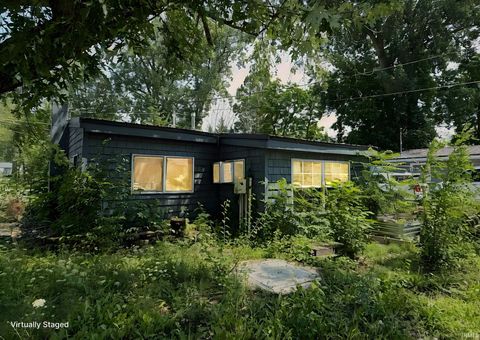 Photo of 4 EMS B64 Lane, Warsaw, IN 46582 (MLS # 202530541)