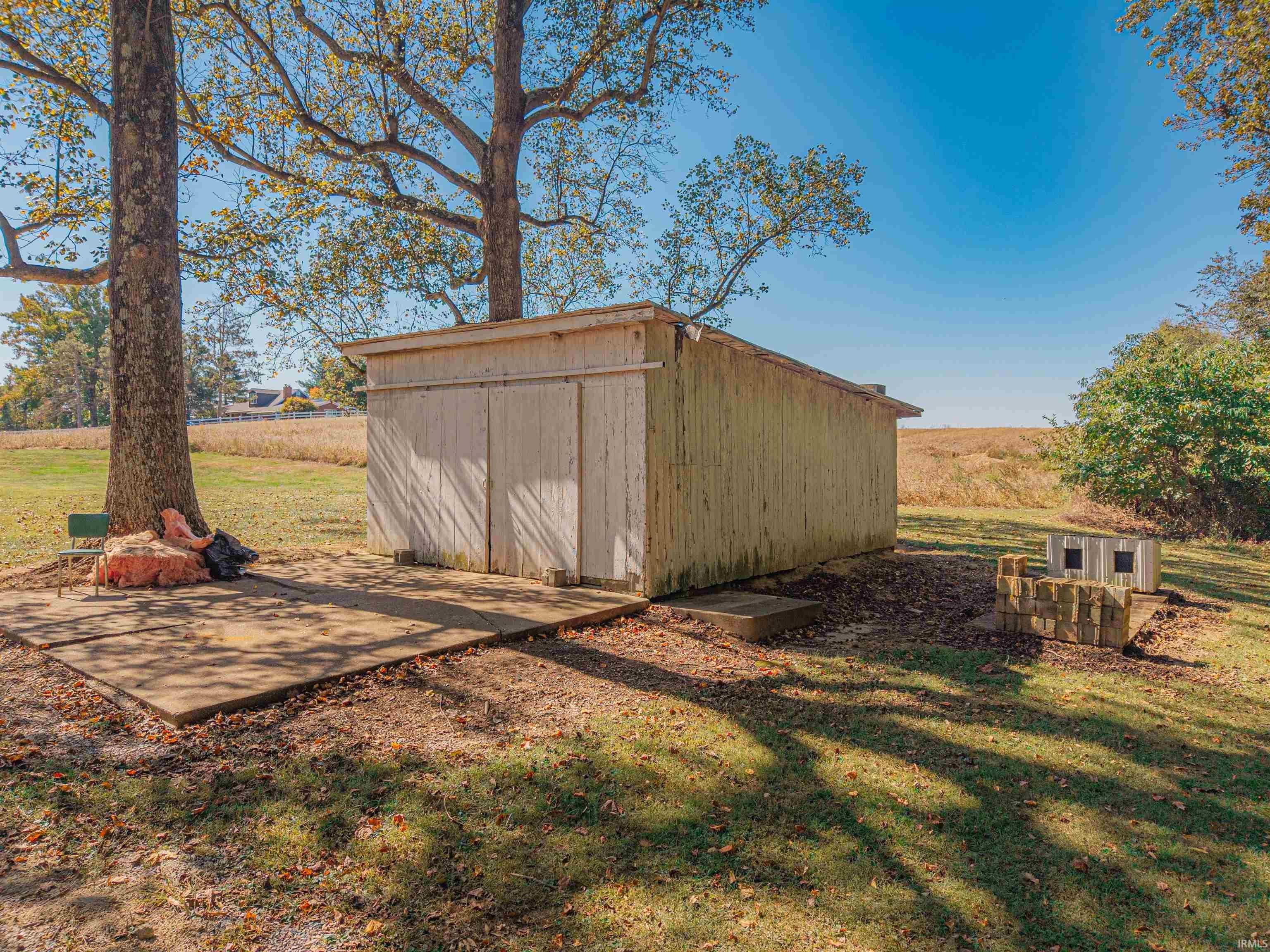 212 N Stierly Road