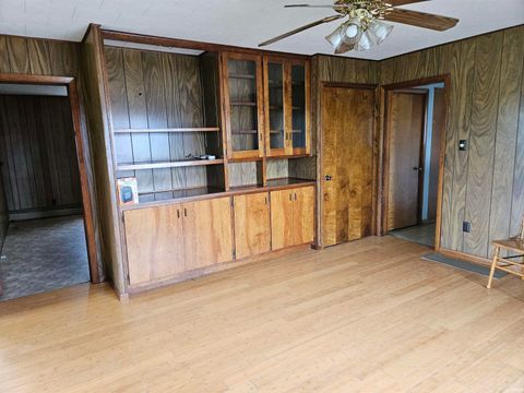 Tiny photo for 4192 W 325 S., Logansport, IN 46947 (MLS # 202628645)