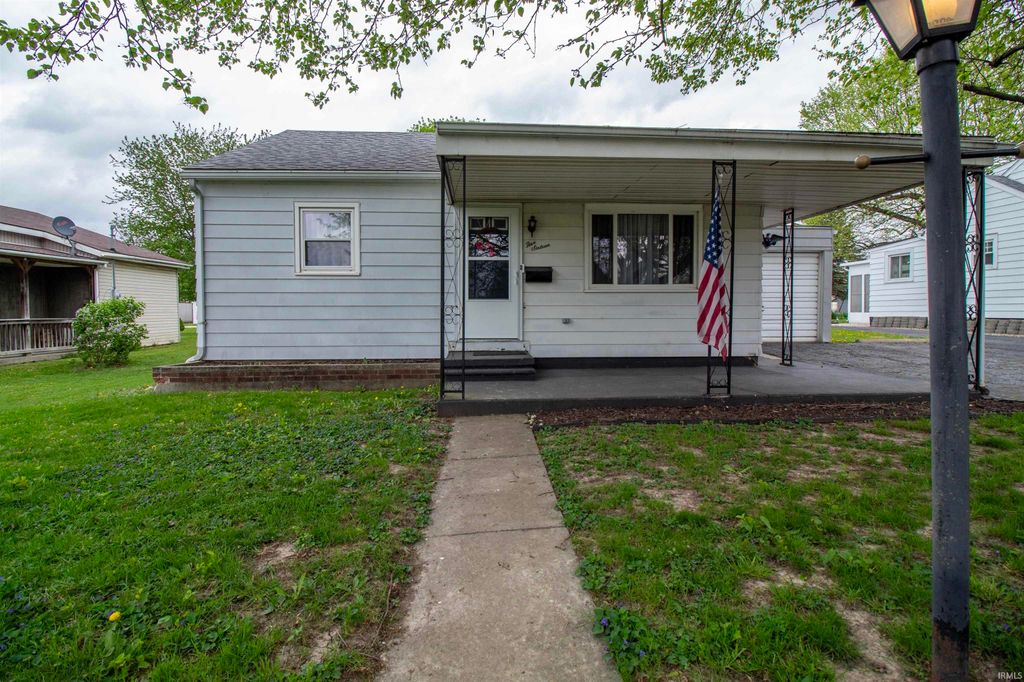 Photo of 516 N Union Street, Winchester, IN 47394 (MLS # 202613411)