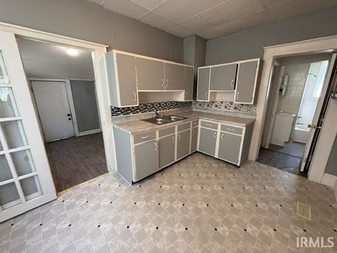 Tiny photo for 430 S Proud Street, Muncie, IN 47305 (MLS # 202605826)