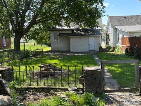 Tiny photo for 430 S Proud Street, Muncie, IN 47305 (MLS # 202605826)