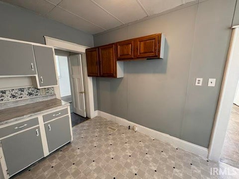 Tiny photo for 430 S Proud Street, Muncie, IN 47305 (MLS # 202605826)