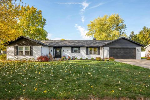 Photo of 5105 N Leslie Drive, Muncie, IN 47304 (MLS # 202544105) Photo of 5105 N Leslie Drive, Muncie, IN 47304 (MLS # 202544105)