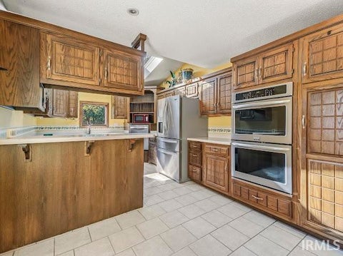 Tiny photo for 1609 S 525 E, Marion, IN 46953 (MLS # 202631858)