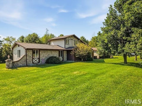 Tiny photo for 1609 S 525 E, Marion, IN 46953 (MLS # 202631858)