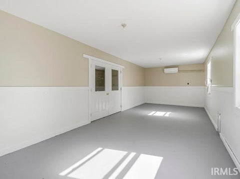 Tiny photo for 1609 S 525 E, Marion, IN 46953 (MLS # 202631858)