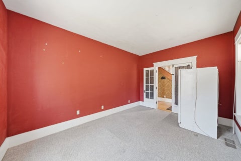 Tiny photo for 922 Moyer Street, Kendallville, IN 46755 (MLS # 202641928)