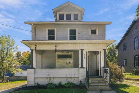 Photo of 922 Moyer Street, Kendallville, IN 46755 (MLS # 202641928)
