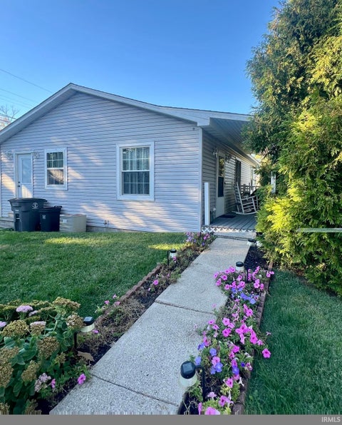 Photo of 1605 N Locke Street, Kokomo, IN 46901 (MLS # 202641123)