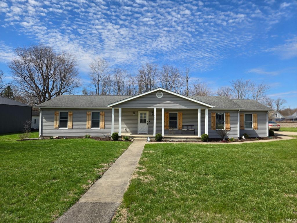 Photo of 228 S Mound Street, Albany, IN 47320 (MLS # 202610657)