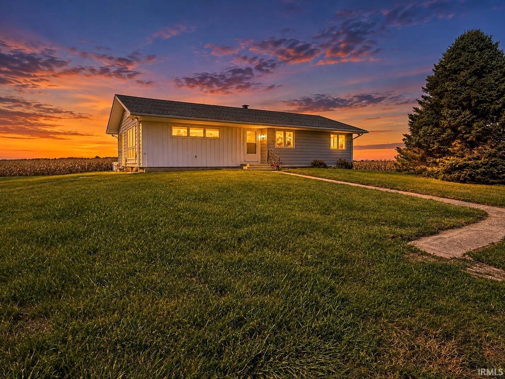 Photo of 4845 S 800 West, Winamac, IN 46996 (MLS # 202644570)
