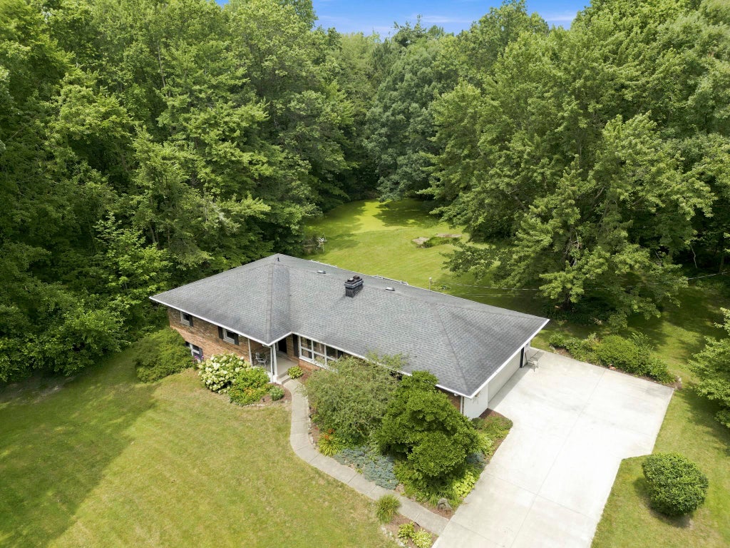 Photo of 20181 Miller Road, South Bend, IN 46614 (MLS # 202629519)