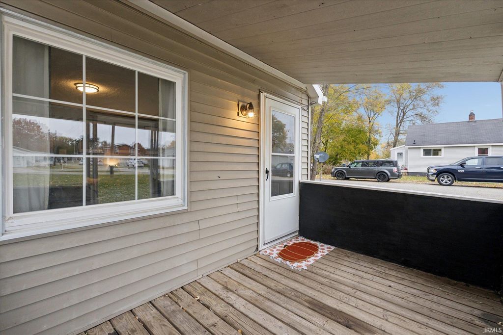 Photo of 57149 Greenlawn Avenue, Osceola, IN 46561 (MLS # 202545578)