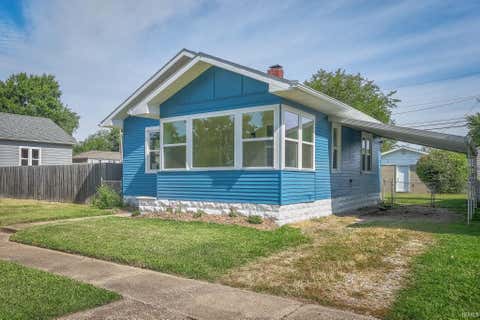 Tiny photo for 1632 E Illinois Street, Evansville, IN 47711 (MLS # 202631886)