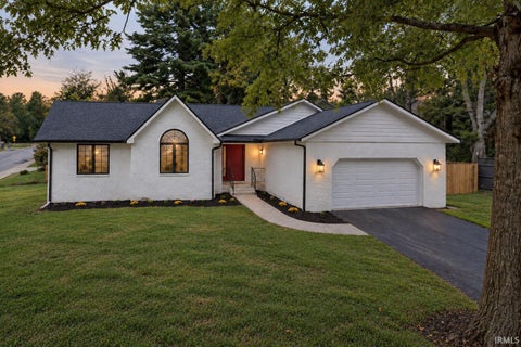 Photo of 2405 E Queens Way Drive, Bloomington, IN 47401 (MLS # 202638333)