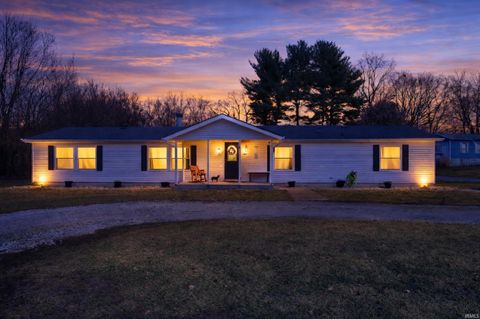 Photo of 400 W Mccombs Street, Winamac, IN 46996 (MLS # 202605448)