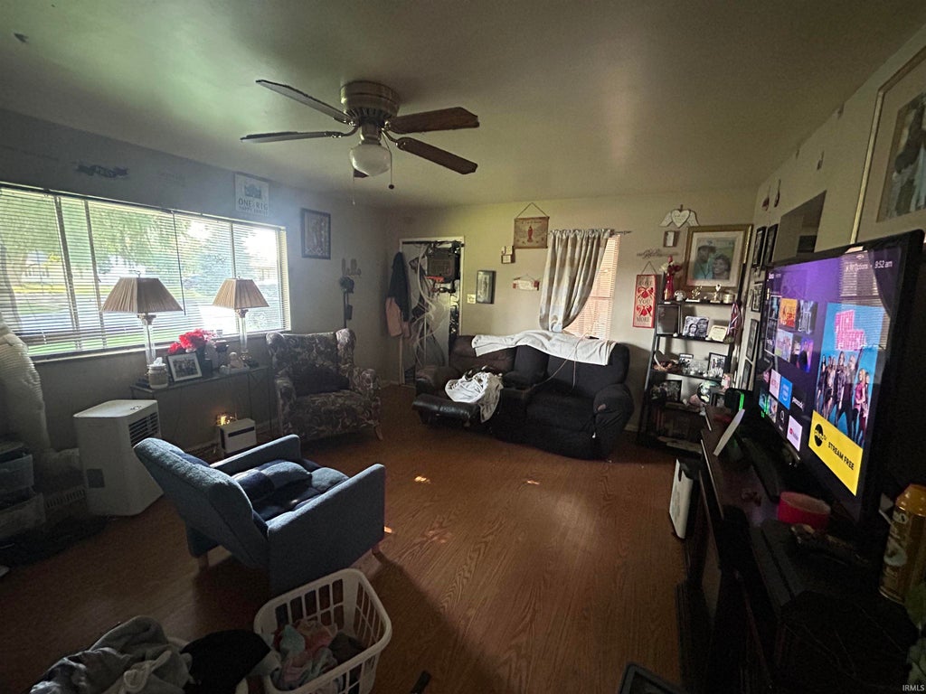 Photo of 2701 N Rosewood Avenue, Muncie, IN 47304 (MLS # 202637229)