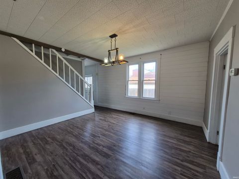 Tiny photo for 1409 Main Street, Vincennes, IN 47591 (MLS # 202613617)