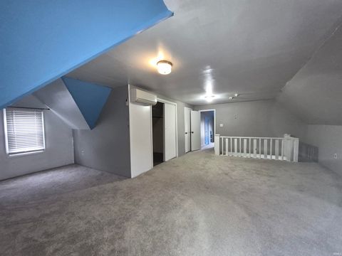 Tiny photo for 1409 Main Street, Vincennes, IN 47591 (MLS # 202613617)