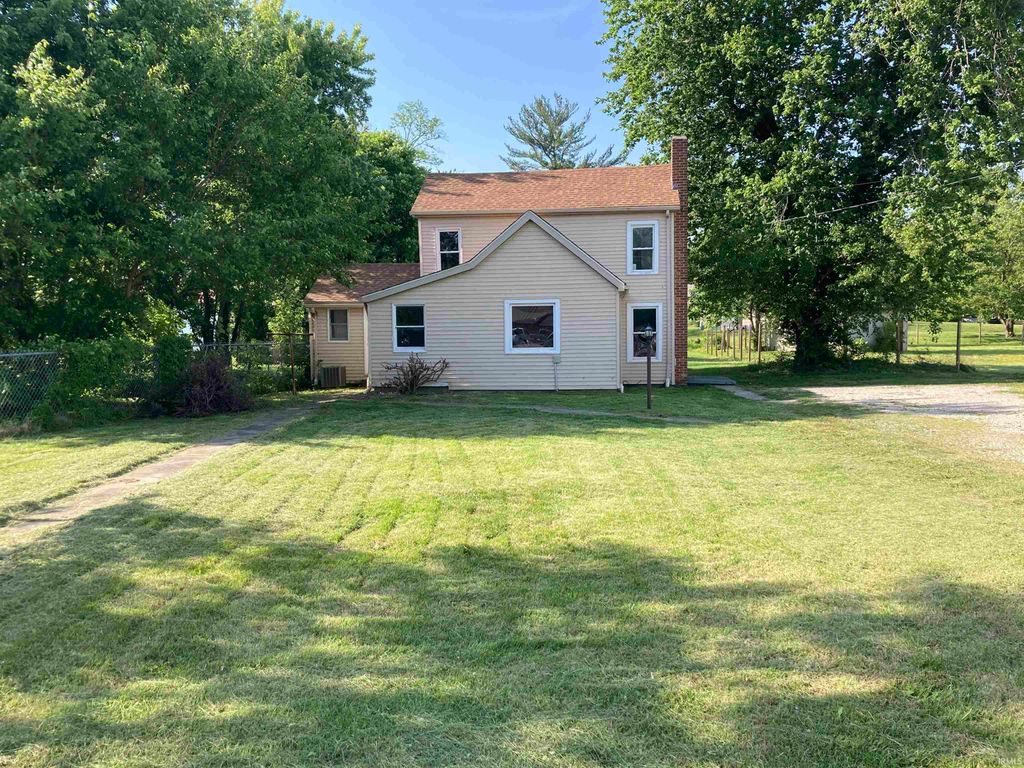 Photo of 523 E Morton Street, Oakland City, IN 47660 (MLS # 202619776)