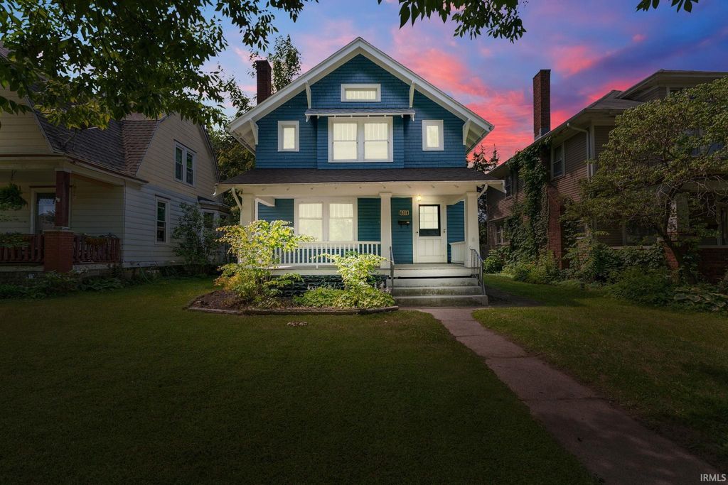 Photo of 805 W Wildwood Avenue, Fort Wayne, IN 46807 (MLS # 202611125)