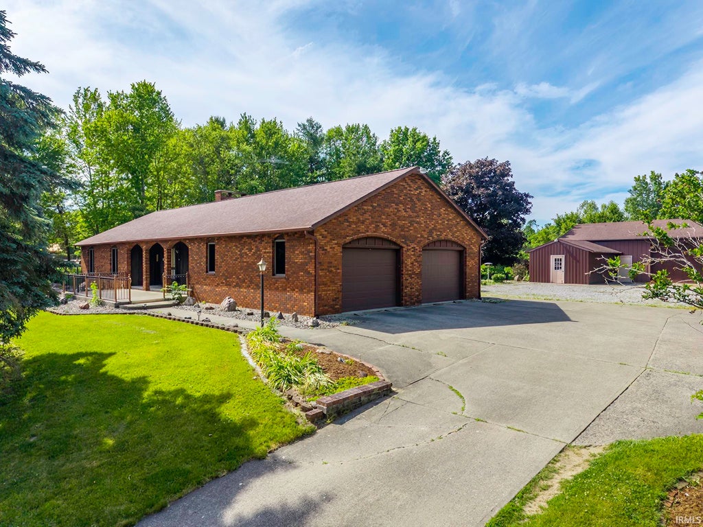 Photo of 3823 E 550 S #57, Churubusco, IN 46723 (MLS # 202621676)