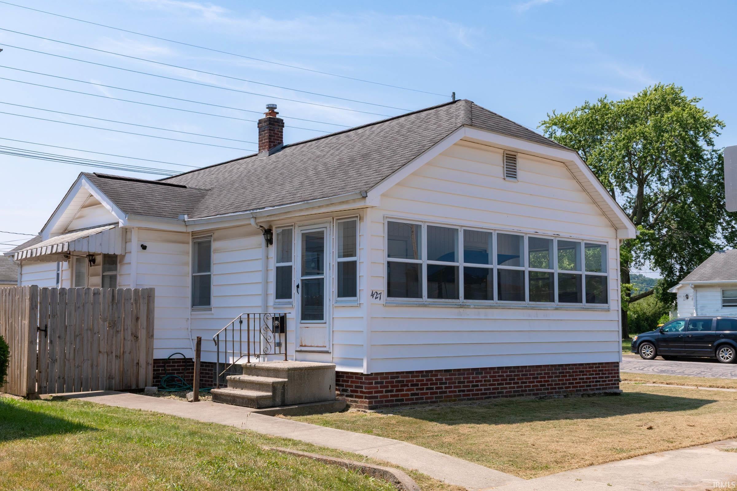 427 W 12th Street, Mishawaka, IN 46544 | MLS 202528985 | Listing ...