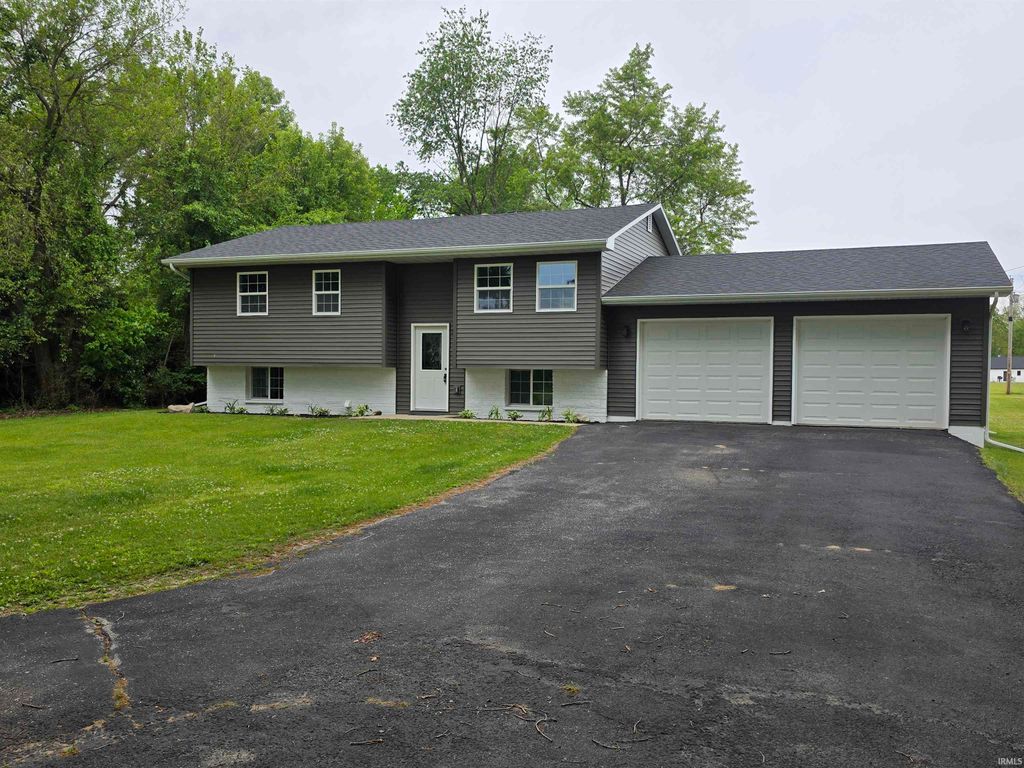 Photo of 3675 S 200 E Road, Knox, IN 46534 (MLS # 202619219)