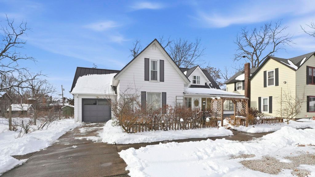 Photo of 105 N East Street, Milford, IN 46542 (MLS # 202547799)