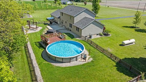 Tiny photo for 5858 N 600 E Road, Craigville, IN 46731 (MLS # 202617811)
