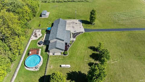 Tiny photo for 5858 N 600 E Road, Craigville, IN 46731 (MLS # 202617811)
