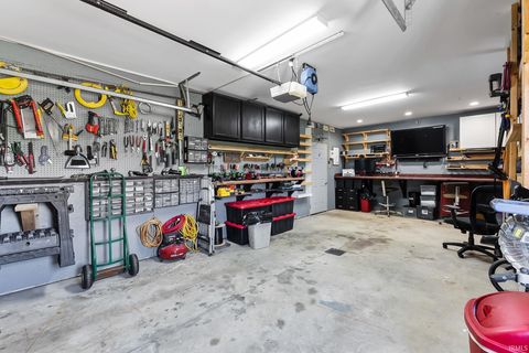 Tiny photo for 5858 N 600 E Road, Craigville, IN 46731 (MLS # 202617811)