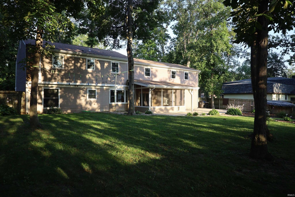 Photo of 5136 Wapiti Drive, Fort Wayne, IN 46804 (MLS # 202636309)