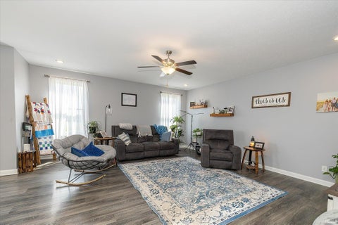 Tiny photo for 987 E 1000 S Road, Bunker Hill, IN 46914 (MLS # 202635586)