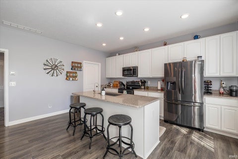Tiny photo for 987 E 1000 S Road, Bunker Hill, IN 46914 (MLS # 202635586)