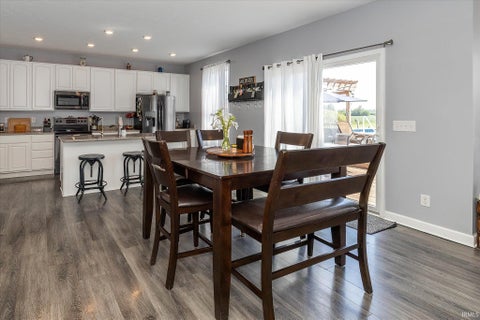 Tiny photo for 987 E 1000 S Road, Bunker Hill, IN 46914 (MLS # 202635586)